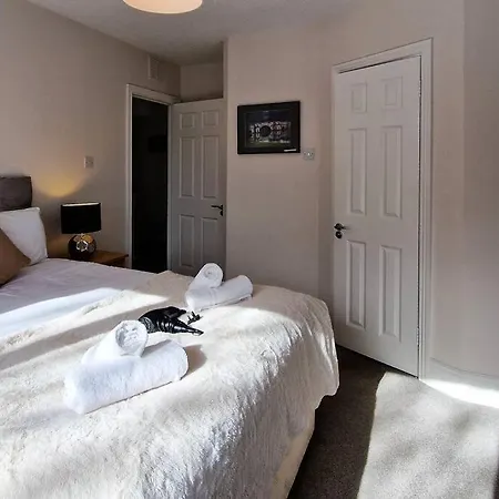 Holiday home 2 Minute Walk To Luas *