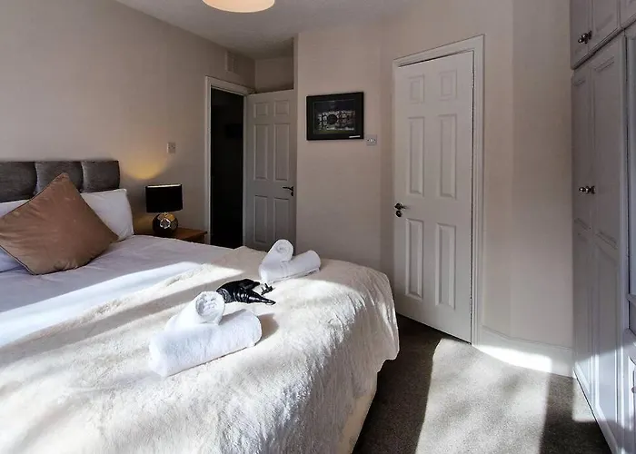 Holiday home 2 Minute Walk To Luas *