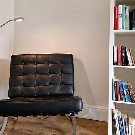 度假居 2 Minute Walk To Luas *