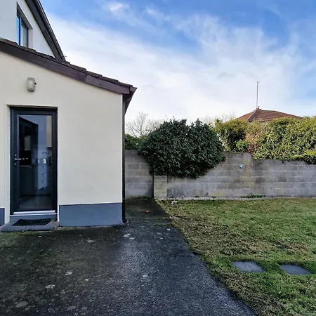 度假居 2 Minute Walk To Luas *